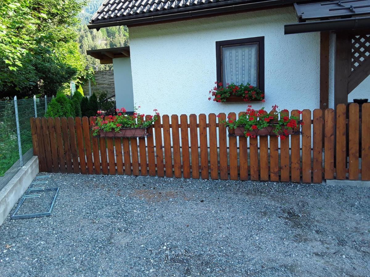 Ferienhaus Bionda Tropolach Bagian luar foto